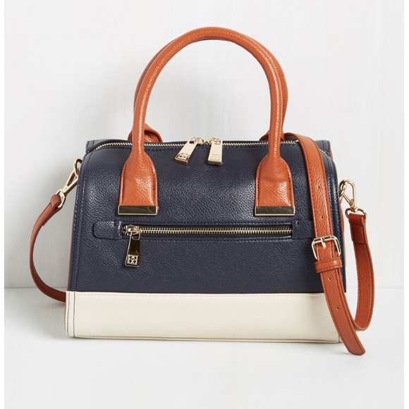 Modcloth Handbags - ModCloth Vegan Faux-Leather Satchel